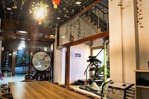 Interior - Shui Jie Hostel (Xing'an County)