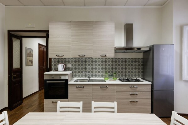 Oven, stovetop, dishwasher, toaster