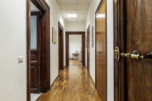 Interior - GuestHost - Residence Borgognoni - Apt 2 with Terrace (Roma)