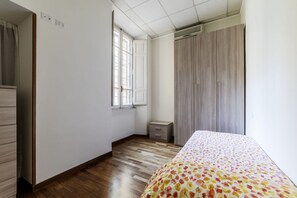 2 chambres, fer et planche Ă repasser, accĂšs Internet, draps fournis