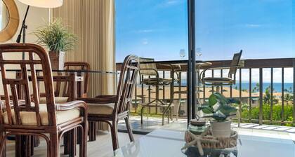 Convenient to downtown Kihei, across famous Charley Young Beach, 3 pool, tennis courts (MV3407)