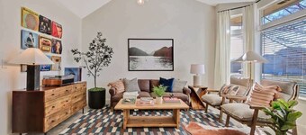 Stylish 3BR/2BA Home near Park