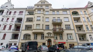 Uklassifisert bilde, 4 av 32, knapp