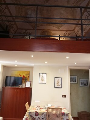 Apartamento, 2 quartos, para fumantes, sacada | Opções para refeição