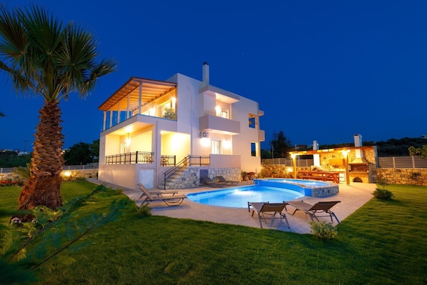 Villa, Smoking | 3 bedrooms