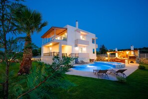 Villa, Smoking | 3 bedrooms