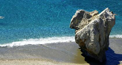 "panoramic Terrace, Sustainable Home, Pure Nature"