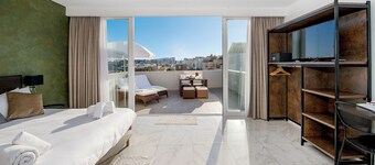 South Wind Guesthouse 