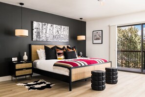 4 bedrooms, iron/ironing board, free WiFi, bed sheets