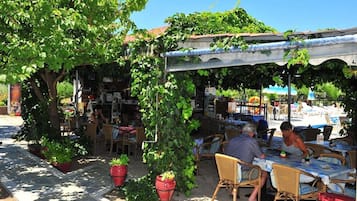 Zimmer, 1 Schlafzimmer, Balkon | Außenbereich