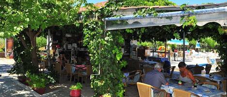 Zimmer, 1 Schlafzimmer, Balkon | Außenbereich