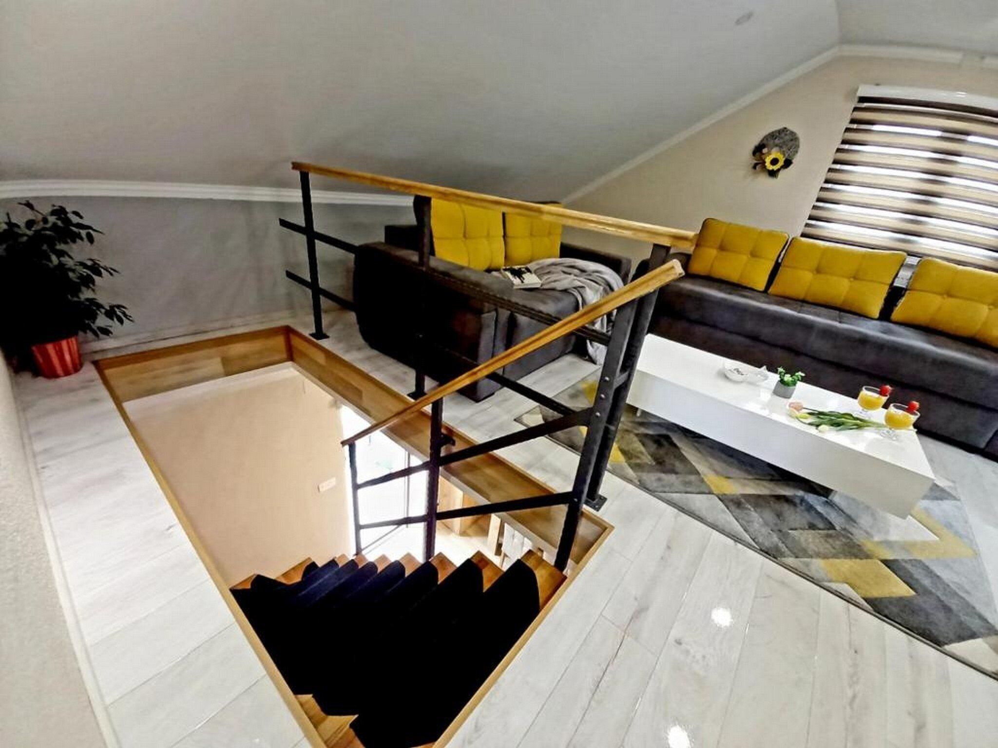 House (Two Bedroom Holiday Home with Hot Tub) | Interior