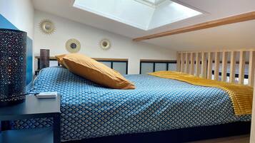 1 slaapkamer, een bureau, een strijkplank/strijkijzer, gratis wifi