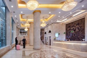 Exterior - Vienna Hotel (Jishou Railway Station) (Jishou)