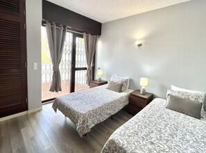 2 habitaciones, wifi gratis y ropa de cama 