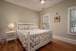 5 bedrooms, WiFi