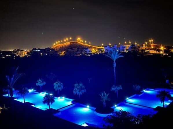 Ulkouima-allas, lämmitetty uima-allas