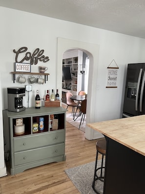 Interior - Updated kitchen, Close to downtown, Pet friendly, Privacy fenced backyard! (Kearney)