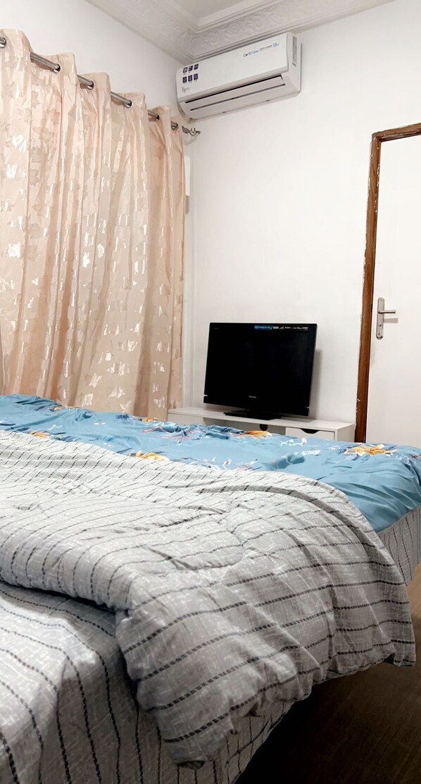 1 غرفة نوم وواي فاي وملاءات أسرّة