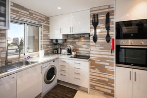 Fridge, microwave, oven, dishwasher