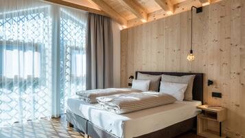 1 quarto, Wi-Fi de cortesia, roupa de cama