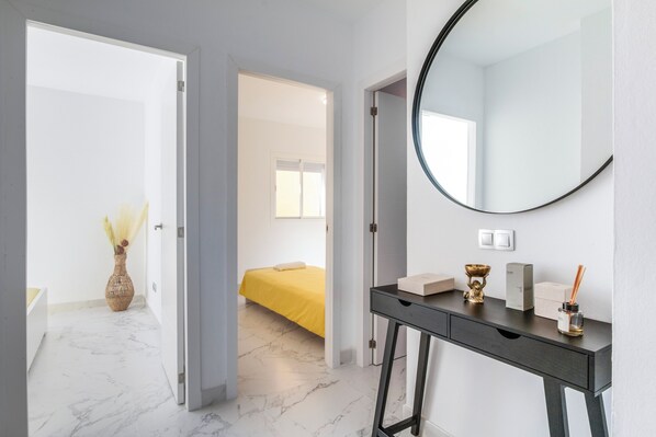 2 chambres, Wi-Fi gratuit, draps fournis