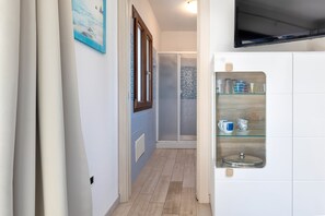 Interior - Apartment 'La Finestra Sul Mare' with Sea View and Private Terrace (Isola Rossa)