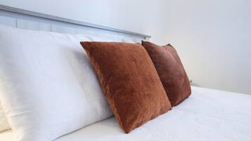 1 Schlafzimmer, Bügeleisen/Bügelbrett, Bettwäsche