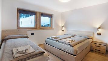 1 quarto, Wi-Fi de cortesia, roupa de cama