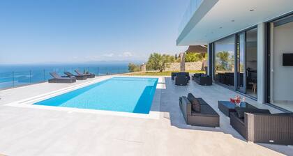 Country House "Zenvillas" with Private Pool & Wi-Fi