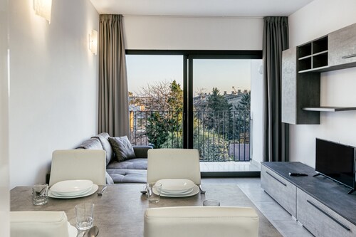 Apartment "Giuliano Superior 2" with Balcony & Wi-Fi