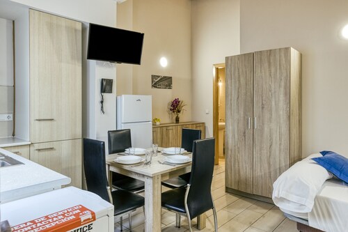 Apartment "Giuliano Empuria" with Wi-Fi