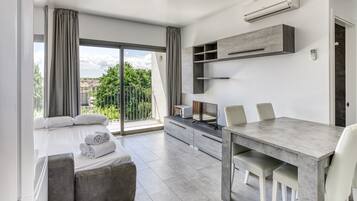 1 dormitorio, wifi gratis, ropa de cama