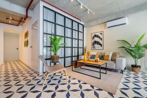 Fernseher, Arbeitsbereiche