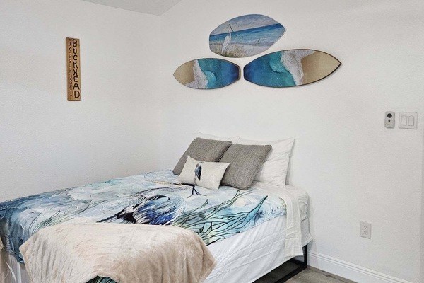 Comfortable queen size bed