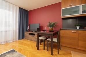 Living room - Karmelicka City Apartment by Renters (Warsaw)