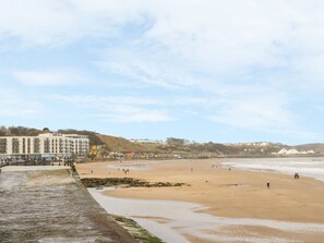 Beach - Butler's Cottage (Scarborough)