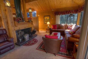 Apartment, 3 Schlafzimmer | Wohnbereich