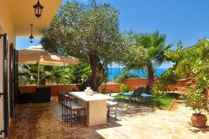 Apartment, 2 Bedrooms, Smoking, Balcony | BBQ/picnic area