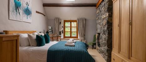 2 soverom, strykejern/-brett, wi-fi og sengetøy