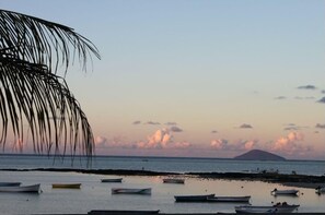 Vila, 3 quartos, para fumantes, sacada | Vista da propriedade