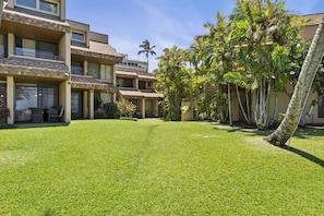 Exterior - Perch - Kamaole Beach Club: Oceanview upgraded one bedroom, walk to beach (Kihei)