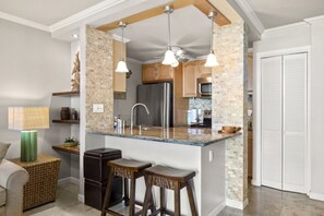 Fridge, microwave, oven, stovetop - Perch - Kamaole Beach Club: Oceanview upgraded one bedroom, walk to beach (Kihei)