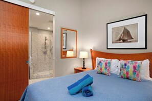 3 bedrooms, iron/ironing board, free WiFi, bed sheets - KBM Resorts | FREE CAR | Papakea | Ocean view | 3-Bedroom Condo with Large Bath and Fully Air Conditioned! PKC-404 (Lahaina)