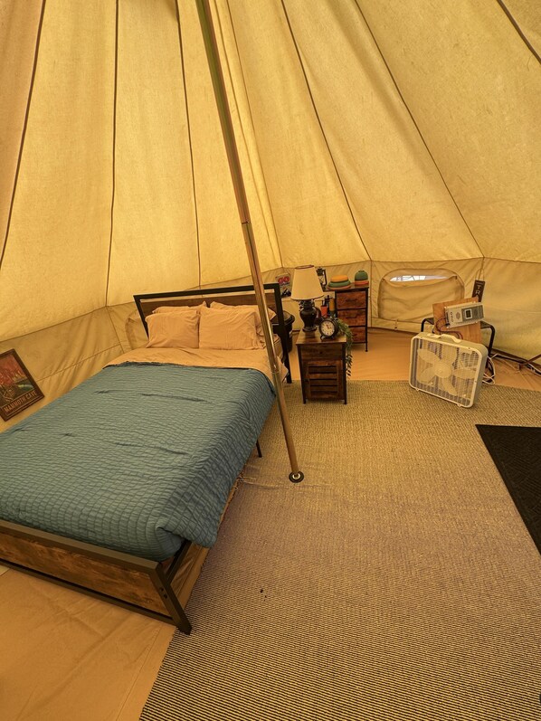 1 dormitorio y ropa de cama