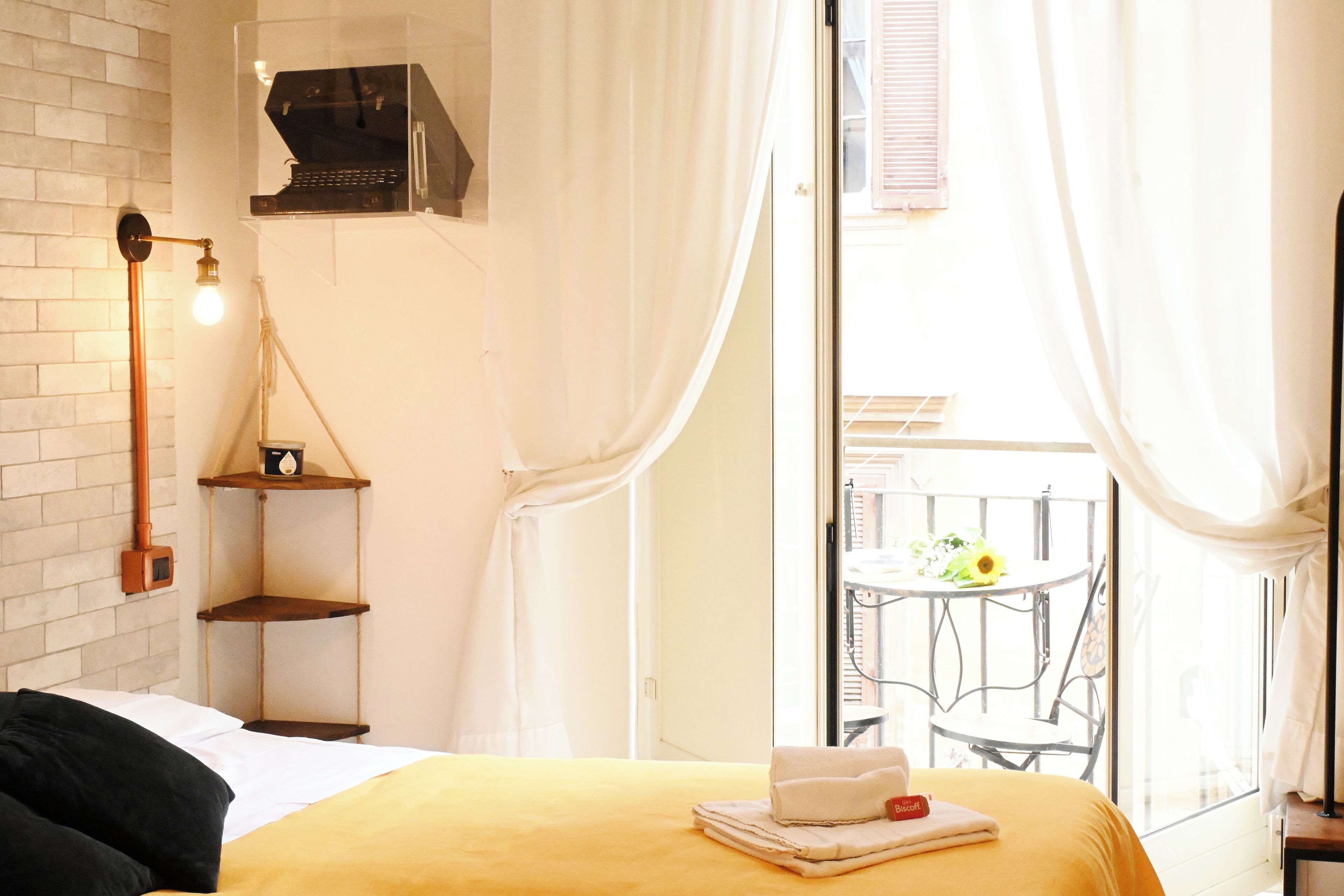 Photo - Napoli Cityscape