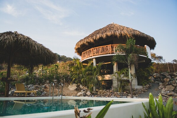 Alberca al aire libre 