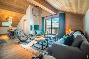 Living area - 3rd floor, balcony, tv, 99m², Valmorel (Les Avanchers-Valmorel)