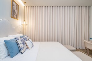 1 bedroom, iron/ironing board, travel cot, free WiFi - Machim D'Arfet House 201 by Madeira Sun Travel (Machico)