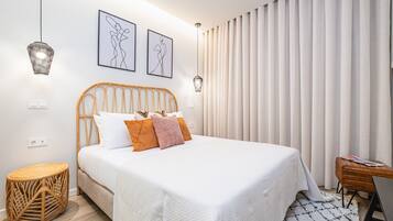 1 chambre, lit parapluie, Wi-Fi gratuit, draps fournis
